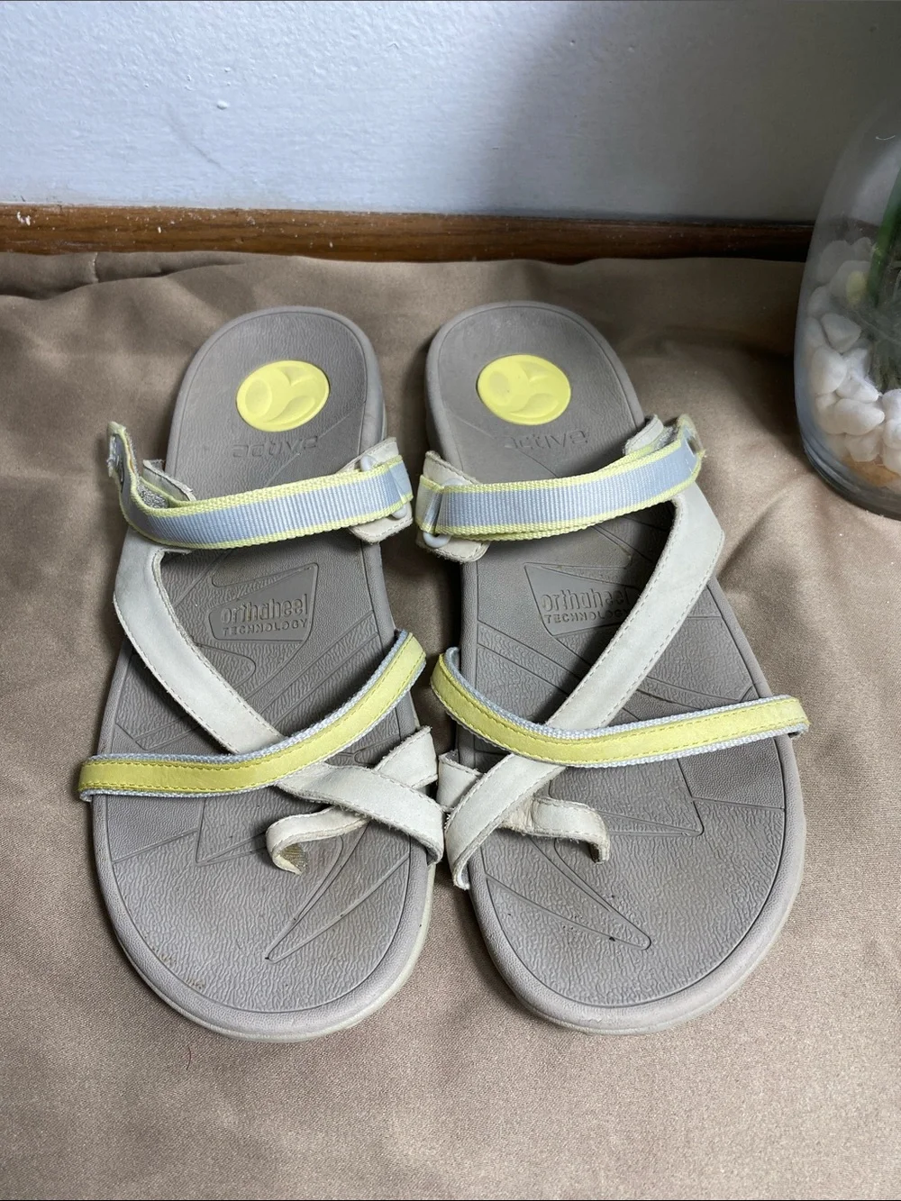 Vibram Women's Gray Sandals with Yellow Strap Accents Size 9.5